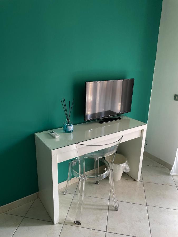 Renza House Chiaia Apartment Naples Luaran gambar