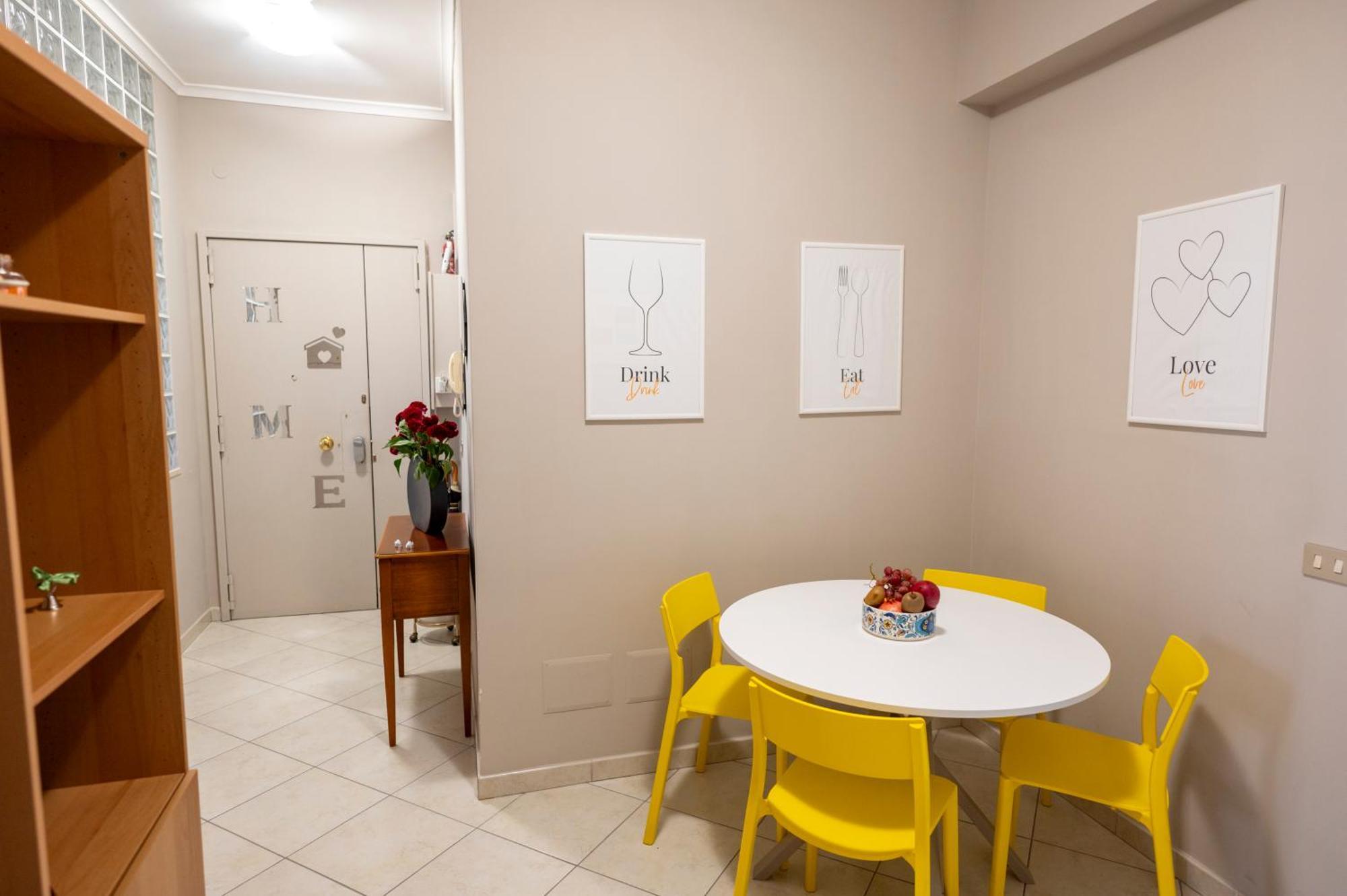 Renza House Chiaia Apartment Naples Luaran gambar