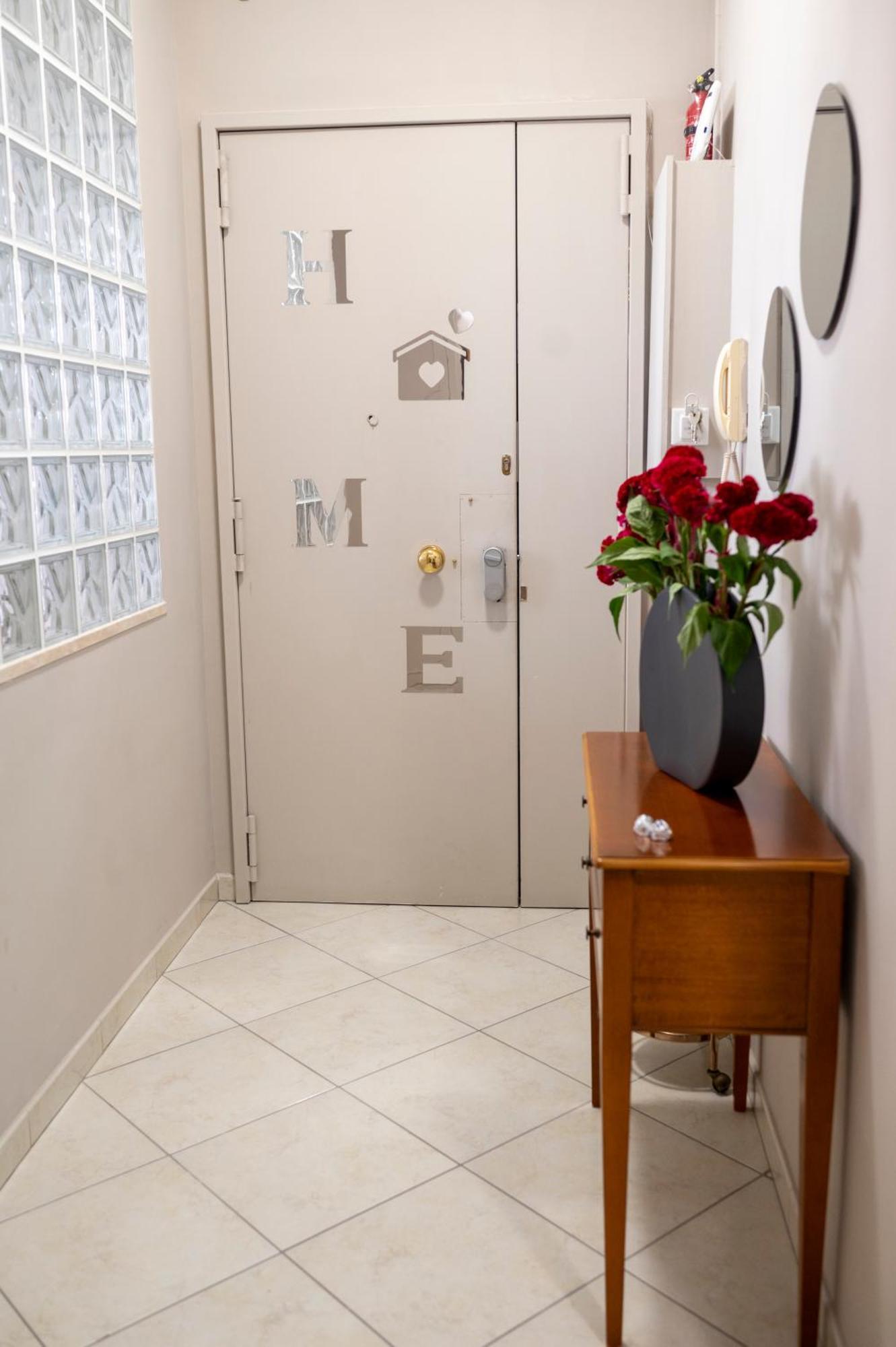 Renza House Chiaia Apartment Naples Luaran gambar
