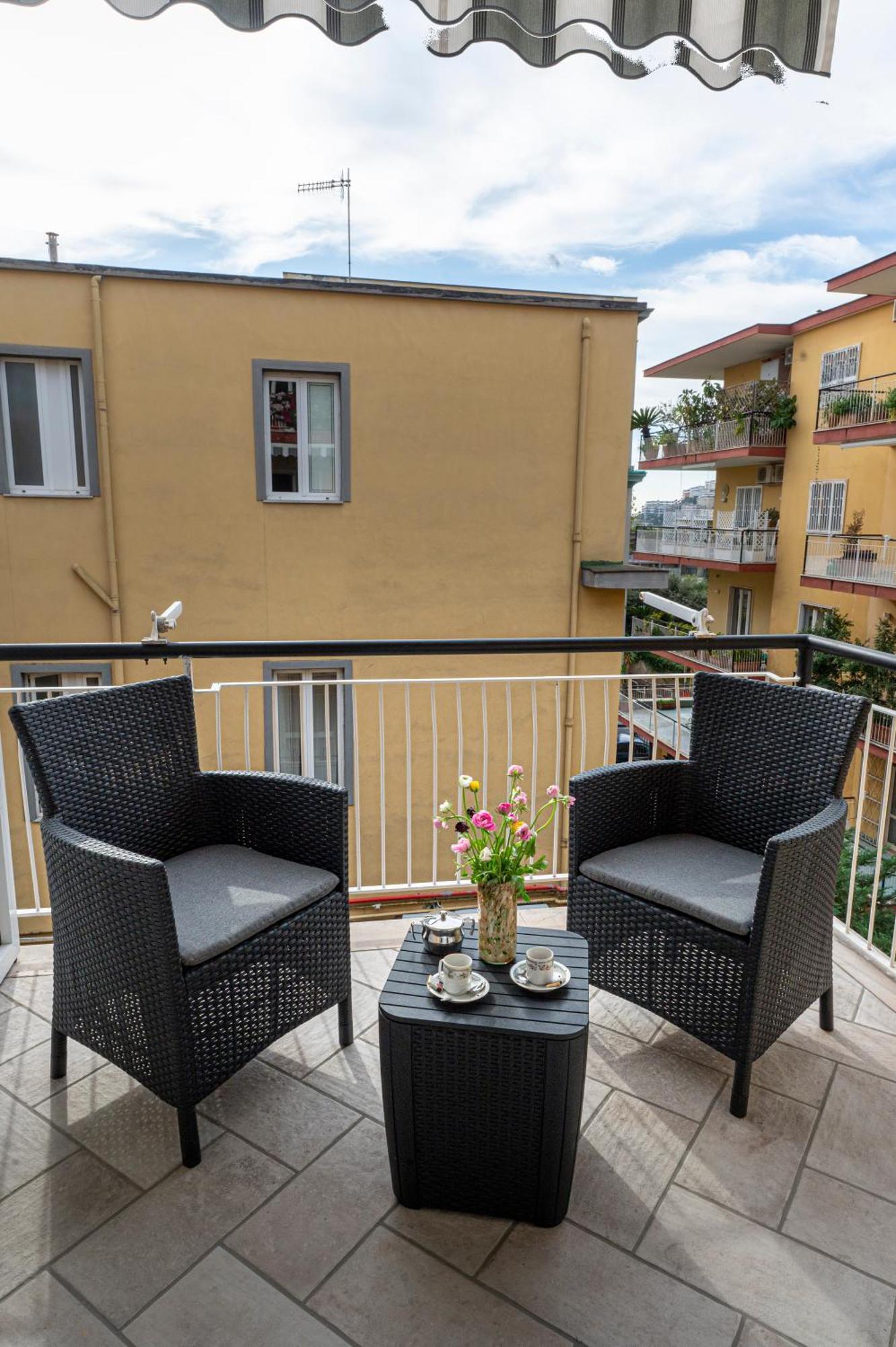 Renza House Chiaia Apartment Naples Luaran gambar