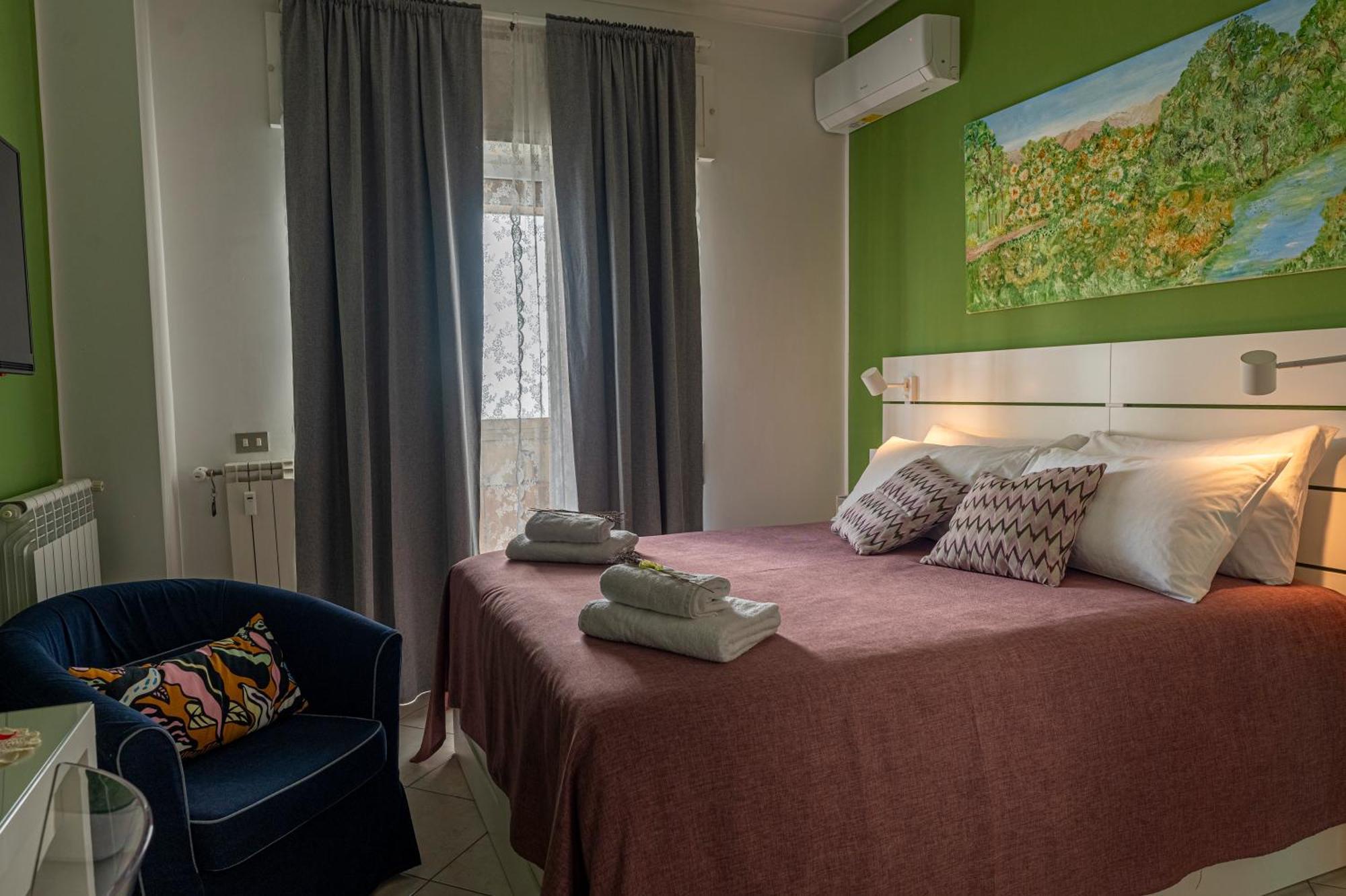 Renza House Chiaia Apartment Naples Luaran gambar