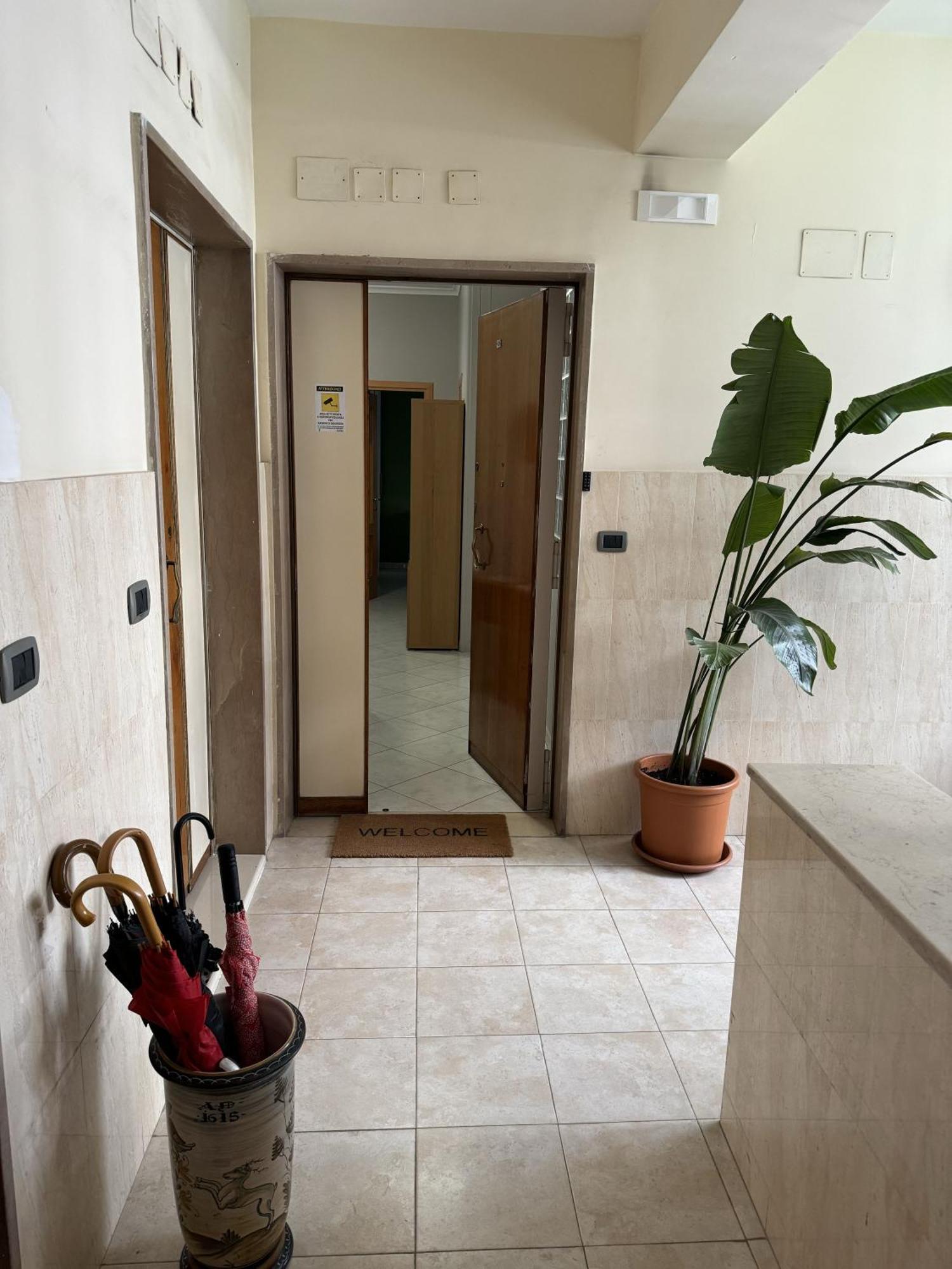 Renza House Chiaia Apartment Naples Luaran gambar